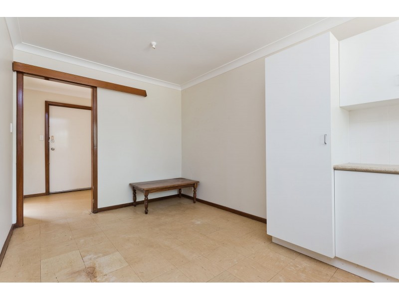 4 Towarda Way, Wanneroo WA 6065