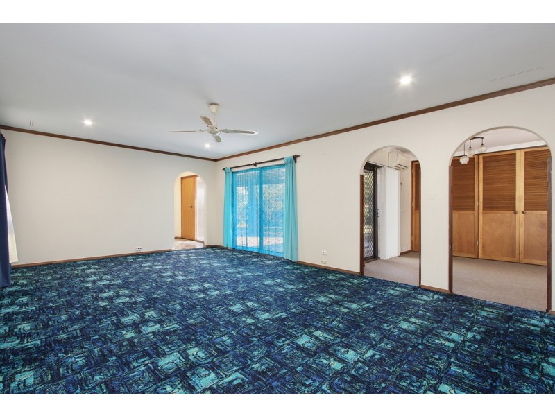 55 Dallas Crescent, Wanneroo WA 6065