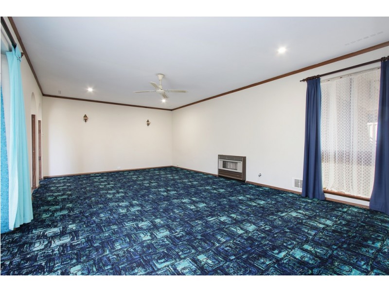 55 Dallas Crescent, Wanneroo WA 6065