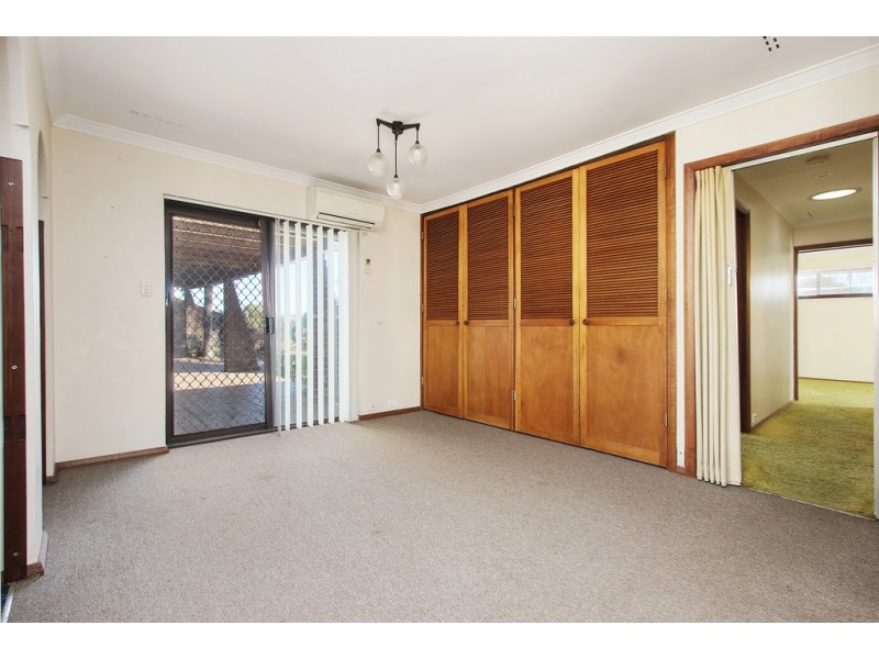 55 Dallas Crescent, Wanneroo WA 6065