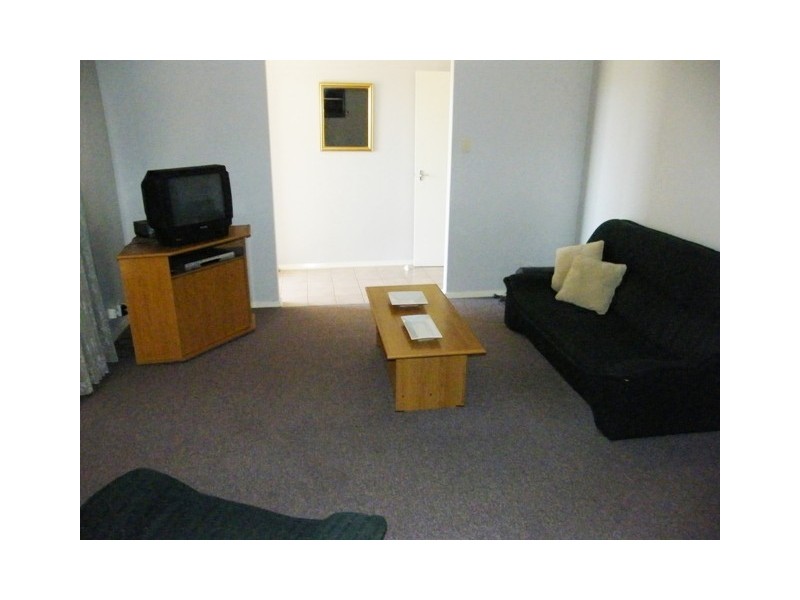 2 Yanna Place, Wanneroo WA 6065