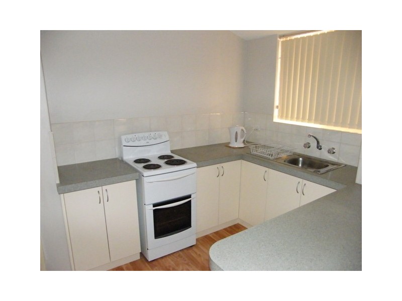 2 Yanna Place, Wanneroo WA 6065