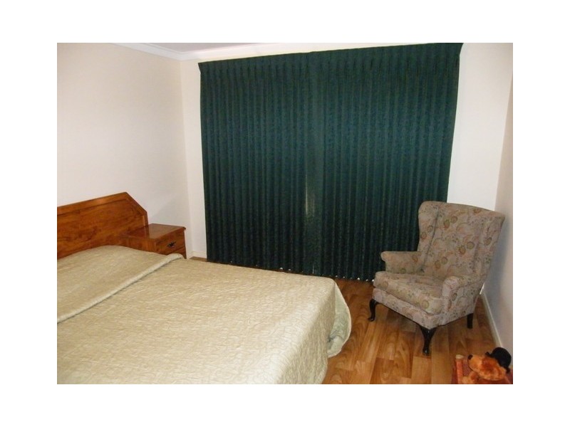 2 Yanna Place, Wanneroo WA 6065