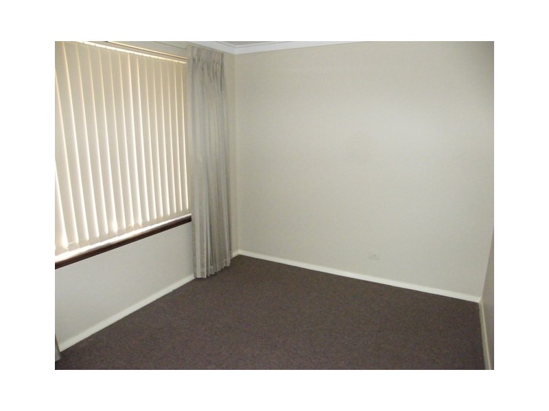 2 Yanna Place, Wanneroo WA 6065