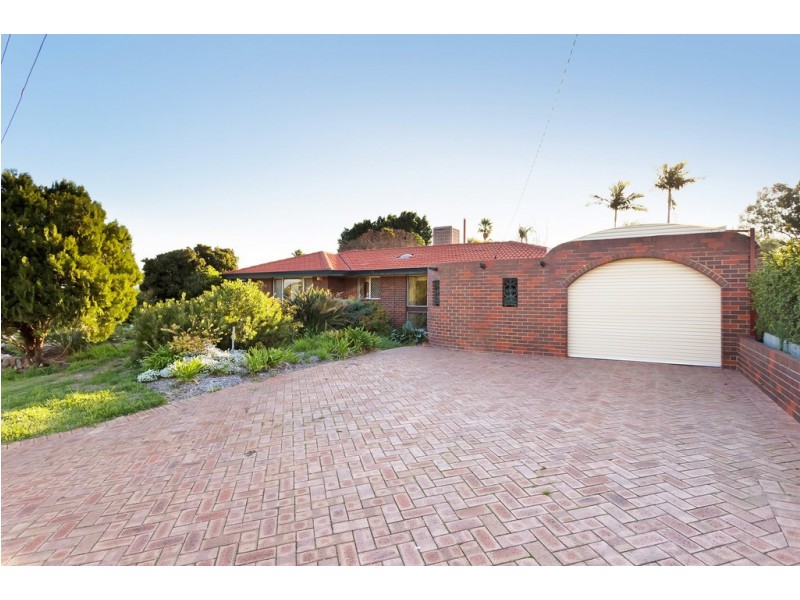 38 Gratwick Way, Koondoola WA 6064