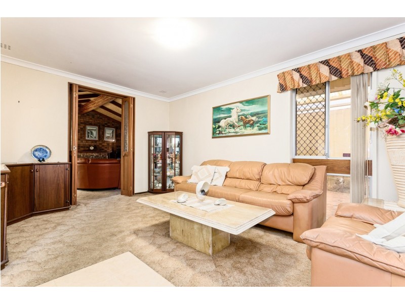 38 Gratwick Way, Koondoola WA 6064