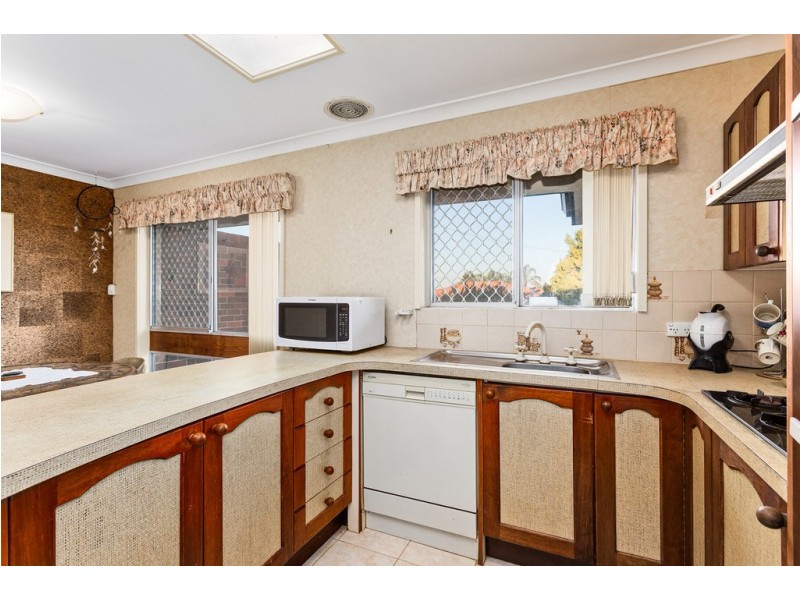 38 Gratwick Way, Koondoola WA 6064