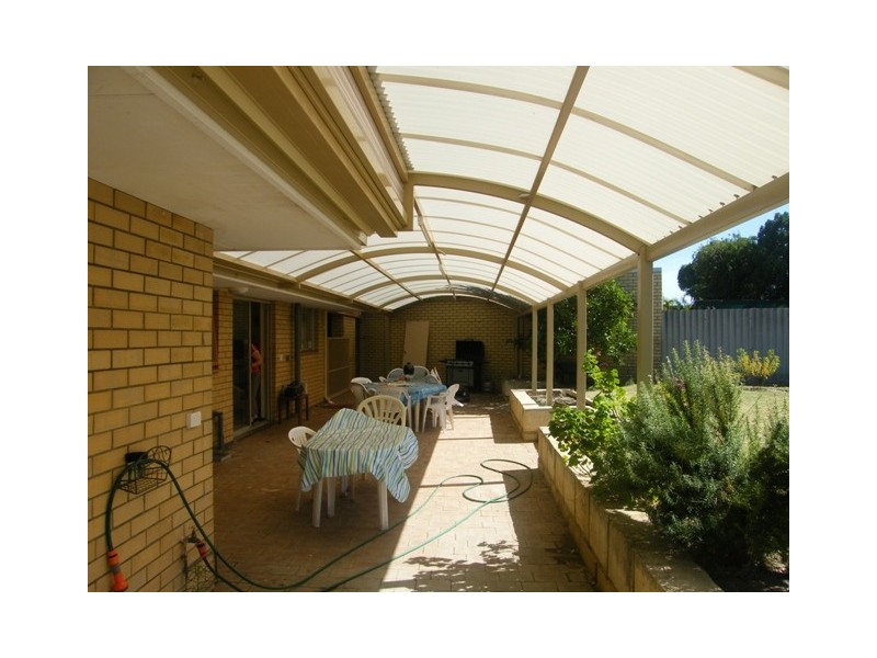 20 Maradu Crescent, Wanneroo WA 6065