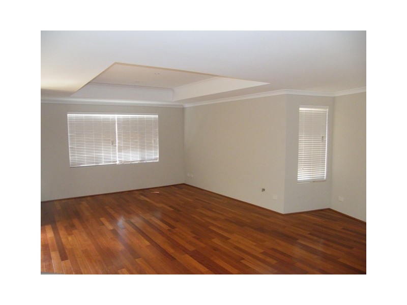 1/107 Hinchinbrook Ave, Ridgewood WA 6030