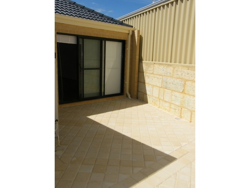 1/107 Hinchinbrook Ave, Ridgewood WA 6030