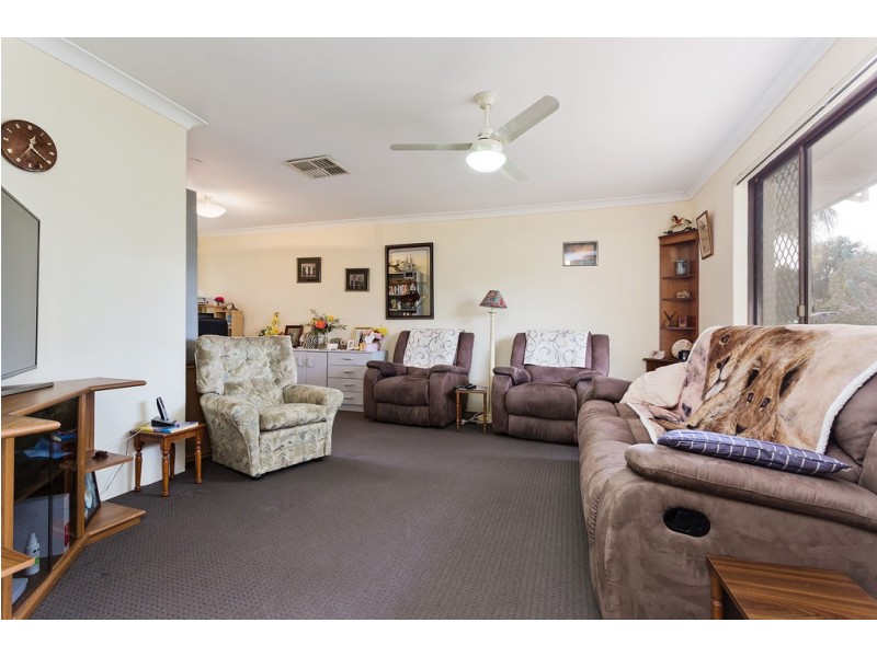 35 Nannatee Way, Wanneroo WA 6065