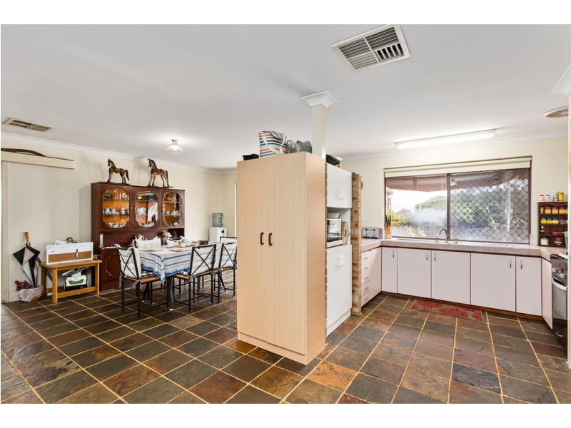 35 Nannatee Way, Wanneroo WA 6065