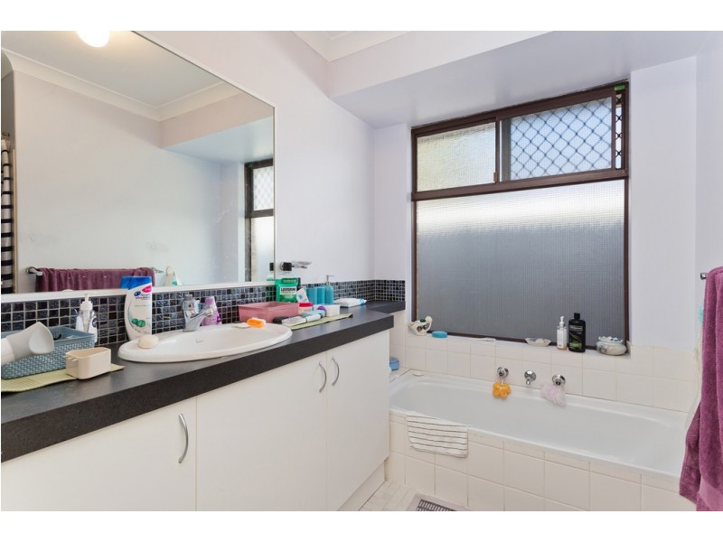35 Nannatee Way, Wanneroo WA 6065