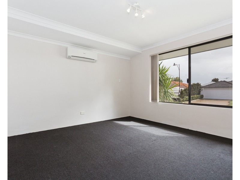 21 Basico Avenue, Sinagra WA 6065