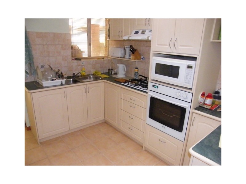 9 Woonan Street, Wanneroo WA 6065