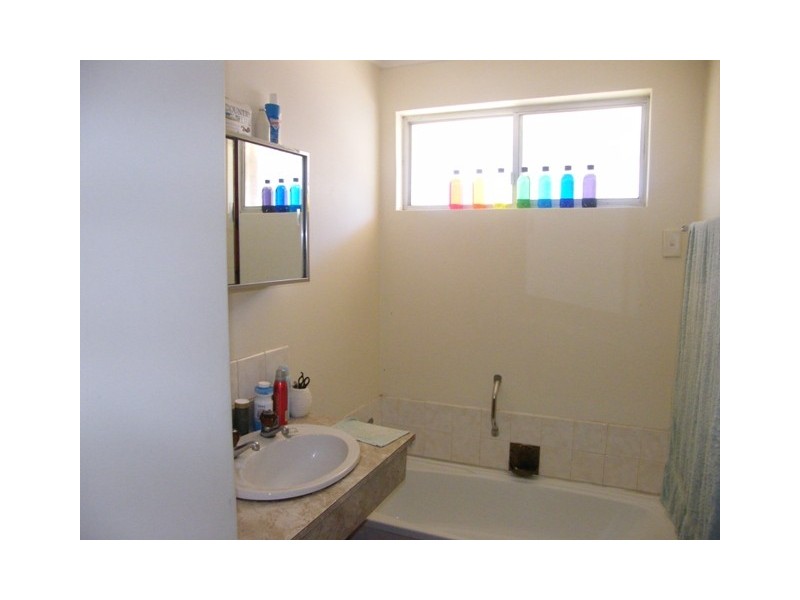 40 McDonald Street, Padbury WA 6025