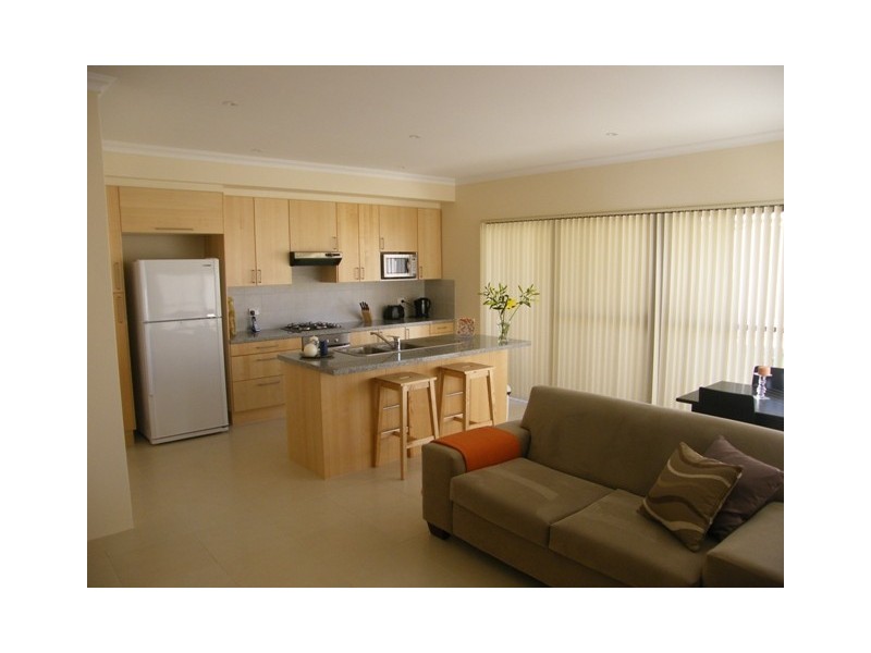 19B Bonvin Gardens, Tapping WA 6065