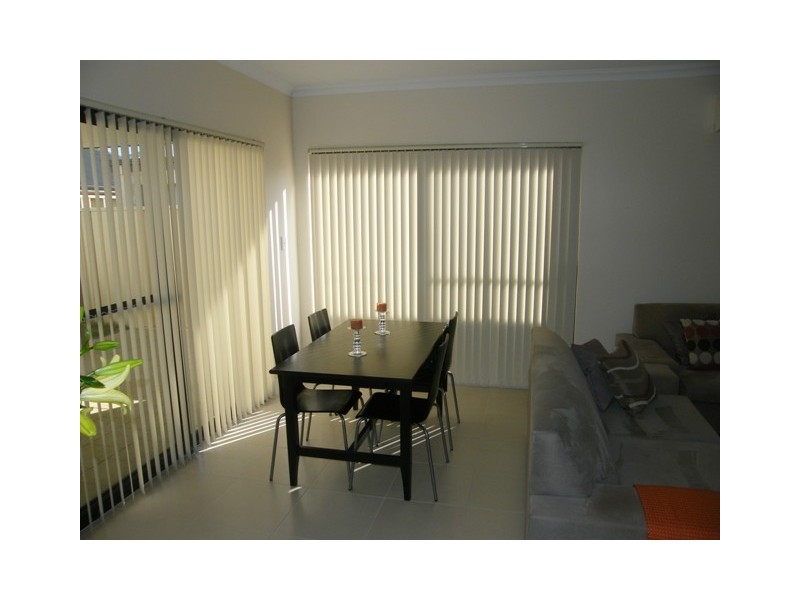 19B Bonvin Gardens, Tapping WA 6065