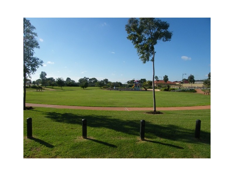 19B Bonvin Gardens, Tapping WA 6065