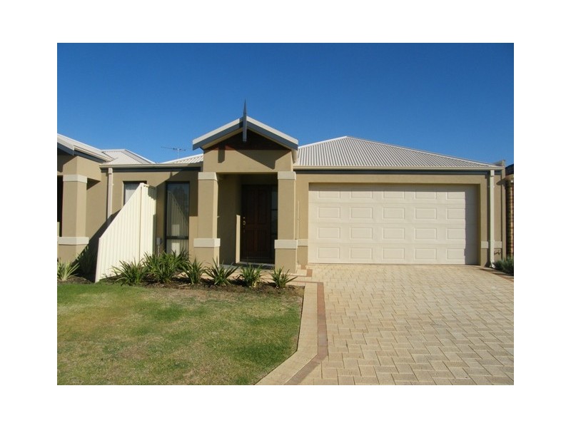 19B Bonvin Gardens, Tapping WA 6065