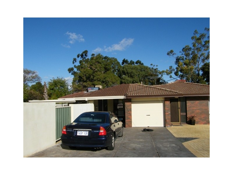 44B Templeton Cresent, Girrawheen WA 6064