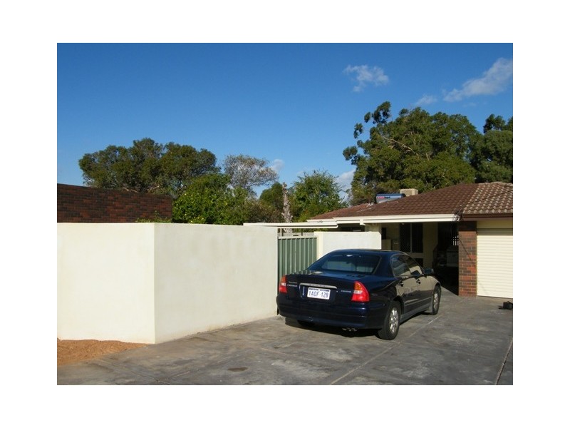 44B Templeton Cresent, Girrawheen WA 6064