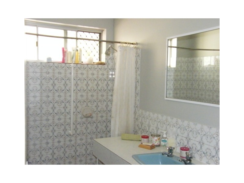 44B Templeton Cresent, Girrawheen WA 6064