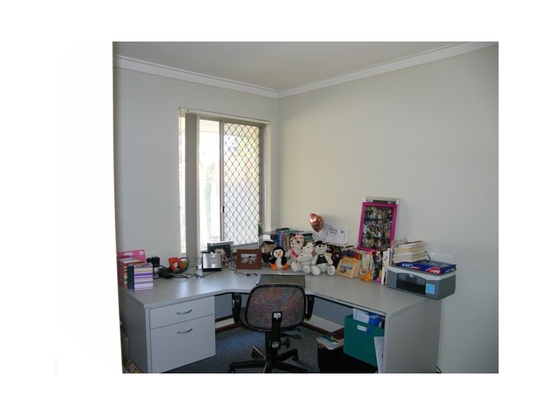 44B Templeton Cresent, Girrawheen WA 6064