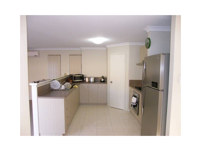 23 Jedburgh Loop, Sinagra WA 6065