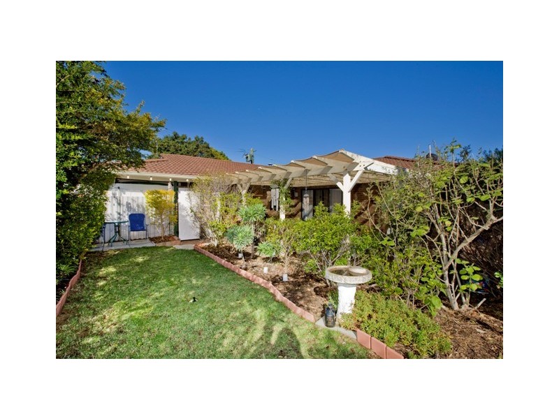 10 Wonambi way, Wanneroo WA 6065