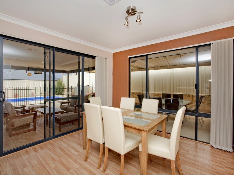 75 Da Vinci Drive, Tapping WA 6065