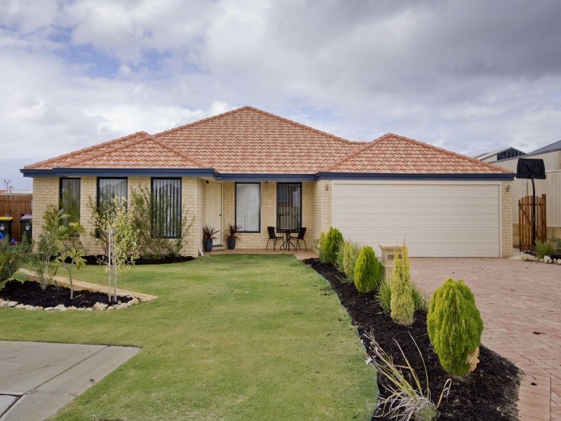 75 Da Vinci Drive, Tapping WA 6065