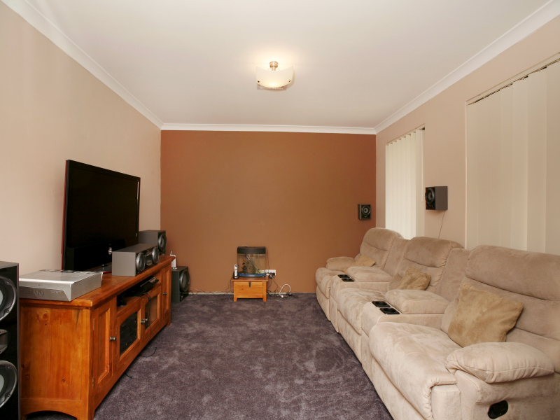 75 Da Vinci Drive, Tapping WA 6065