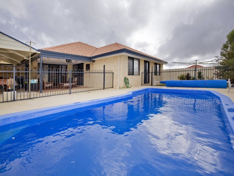 75 Da Vinci Drive, Tapping WA 6065