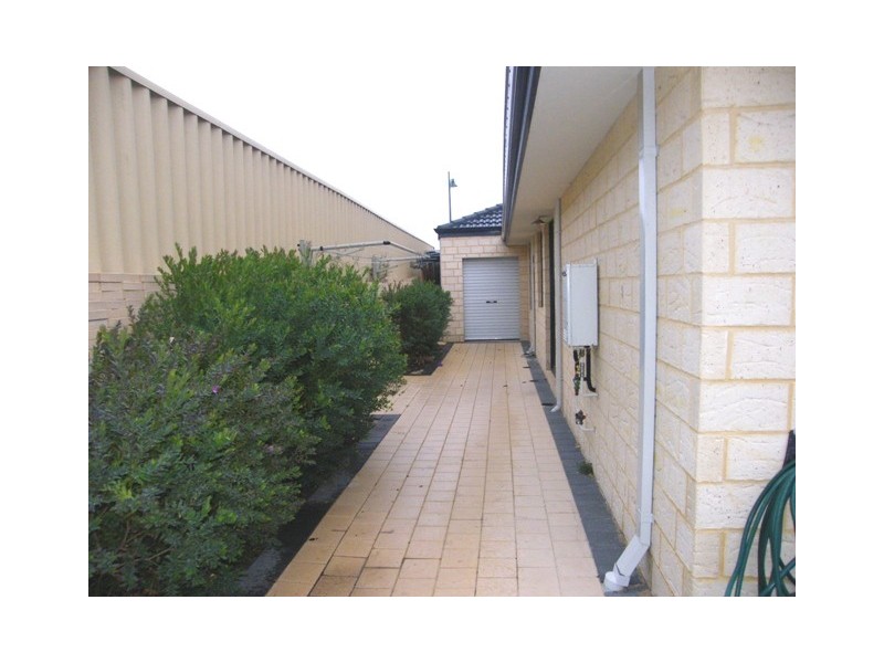 1 Holbein Way, Tapping WA 6065