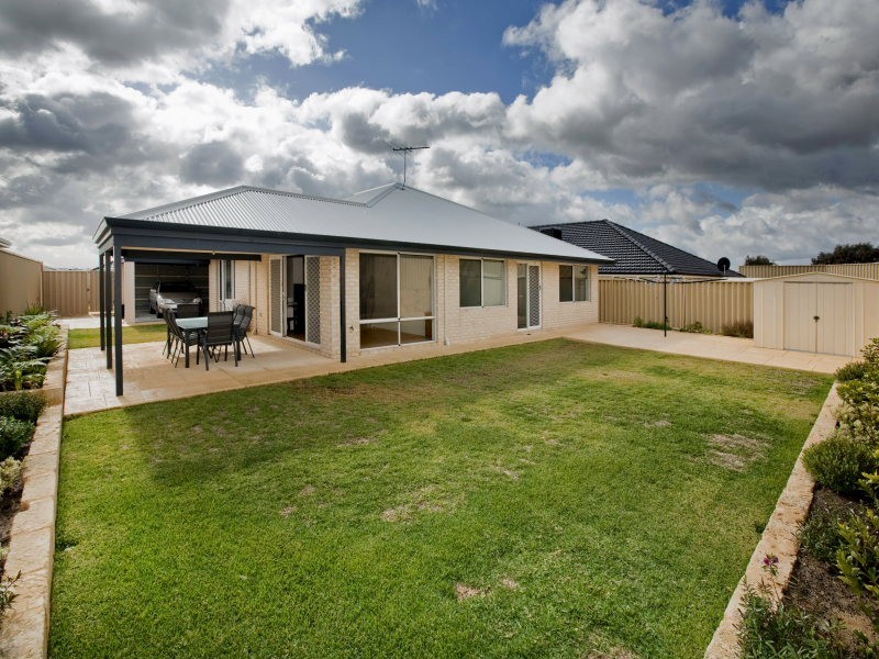 24 Van Gogh Road, Tapping WA 6065