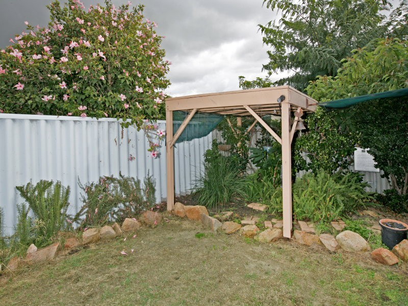 23 Bibbulmum Ent, Wanneroo WA 6065