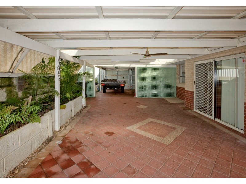 1 Samuel Place, Wanneroo WA 6065
