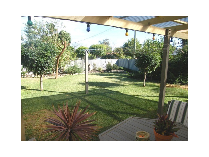41 Thompson Drive, Wanneroo WA 6065