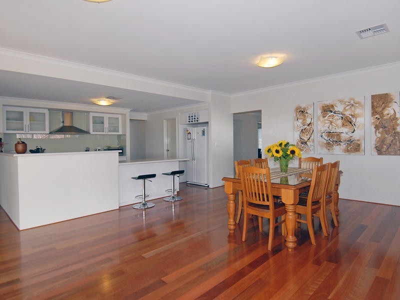 29 Condro Bend, Sinagra WA 6065