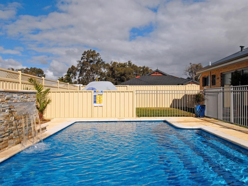 29 Condro Bend, Sinagra WA 6065