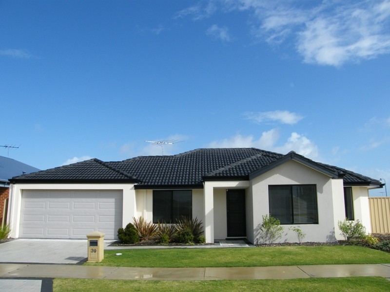 39 Barcelona Terrace, Hocking WA 6065