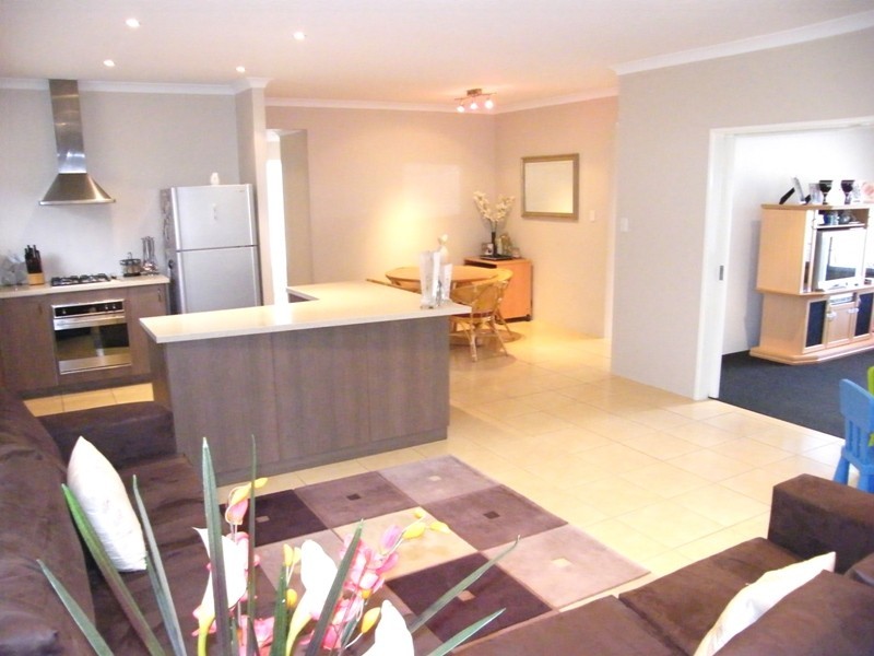 39 Barcelona Terrace, Hocking WA 6065