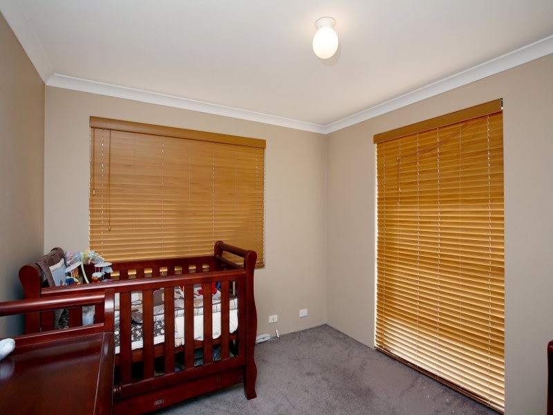 6 Goshawk Street, Tapping WA 6065