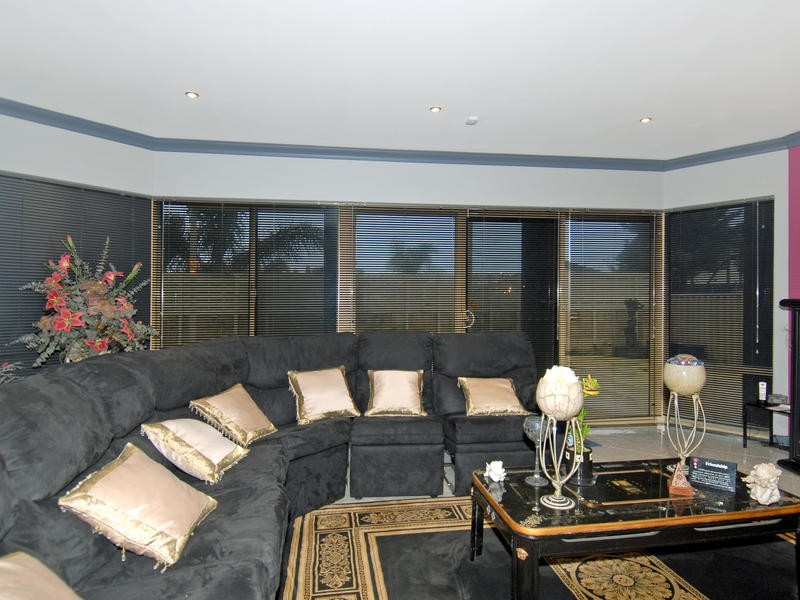 3 Mitra Court, Mullaloo WA 6027