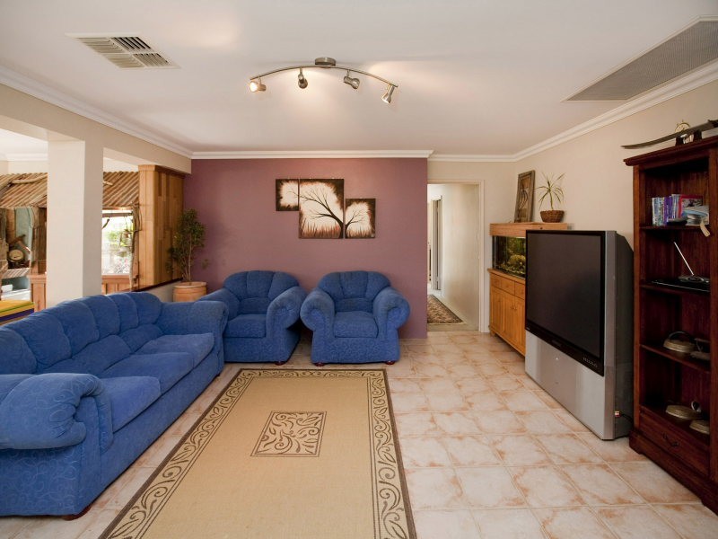 1 Hiltaba Court, Tapping WA 6065