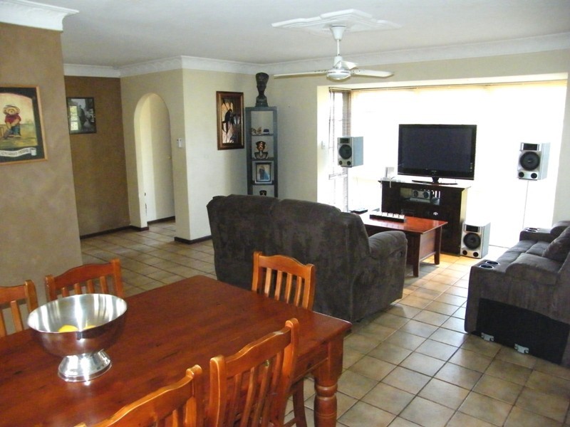 53 Civic Drive, Wanneroo WA 6065