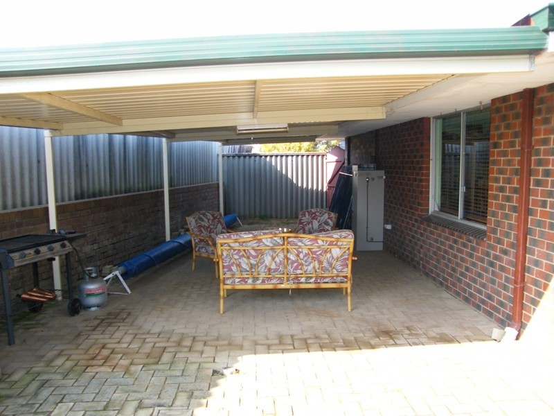 53 Civic Drive, Wanneroo WA 6065