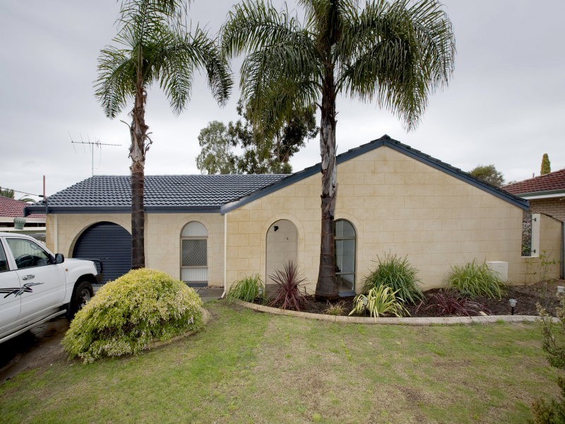 18 Goolema Place, Wanneroo WA 6065