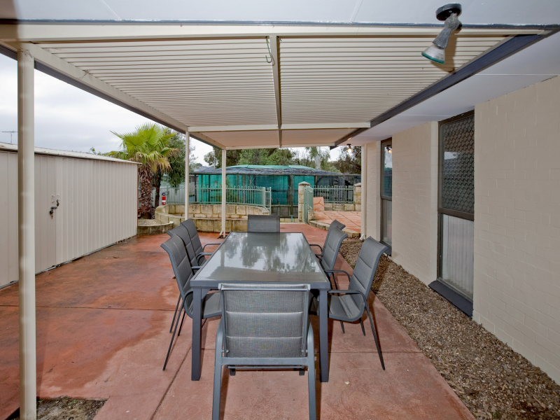 18 Goolema Place, Wanneroo WA 6065